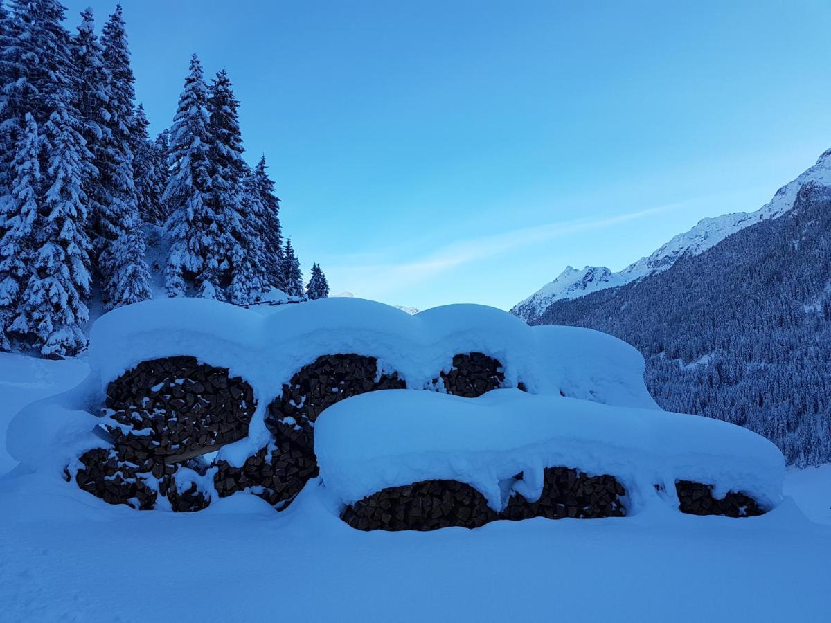 Baeckerei Schranz Bed and Breakfast Sankt Leonhard im Pitztal Esterno foto